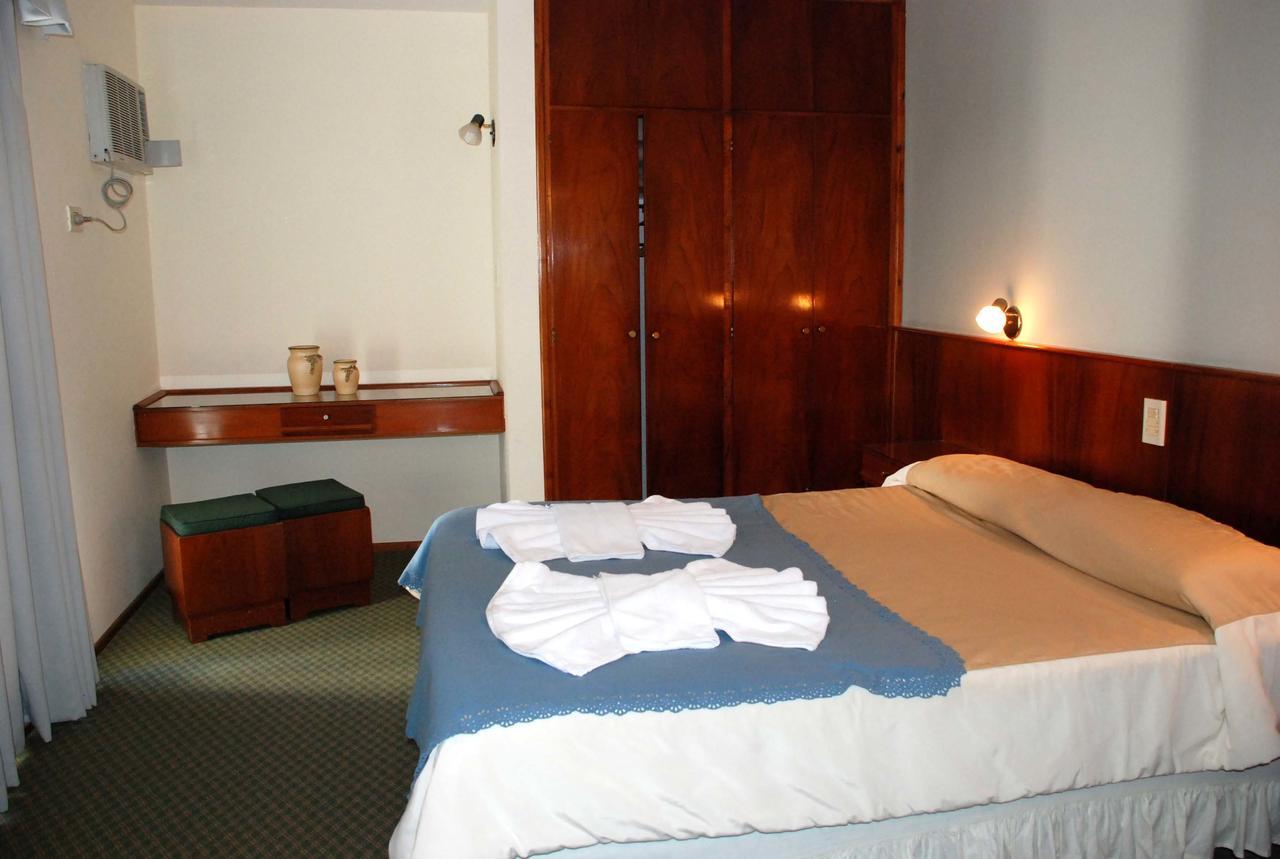 Hotel La Posta Oncativo Habitación foto